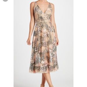 Dress the Population Floral Midi Dress